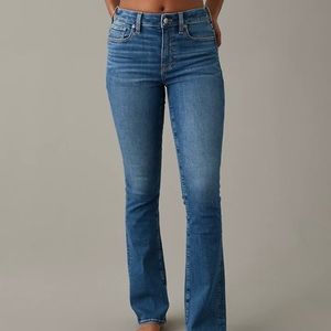 American Eagle Curvy High-Waist Skinny Kick 12